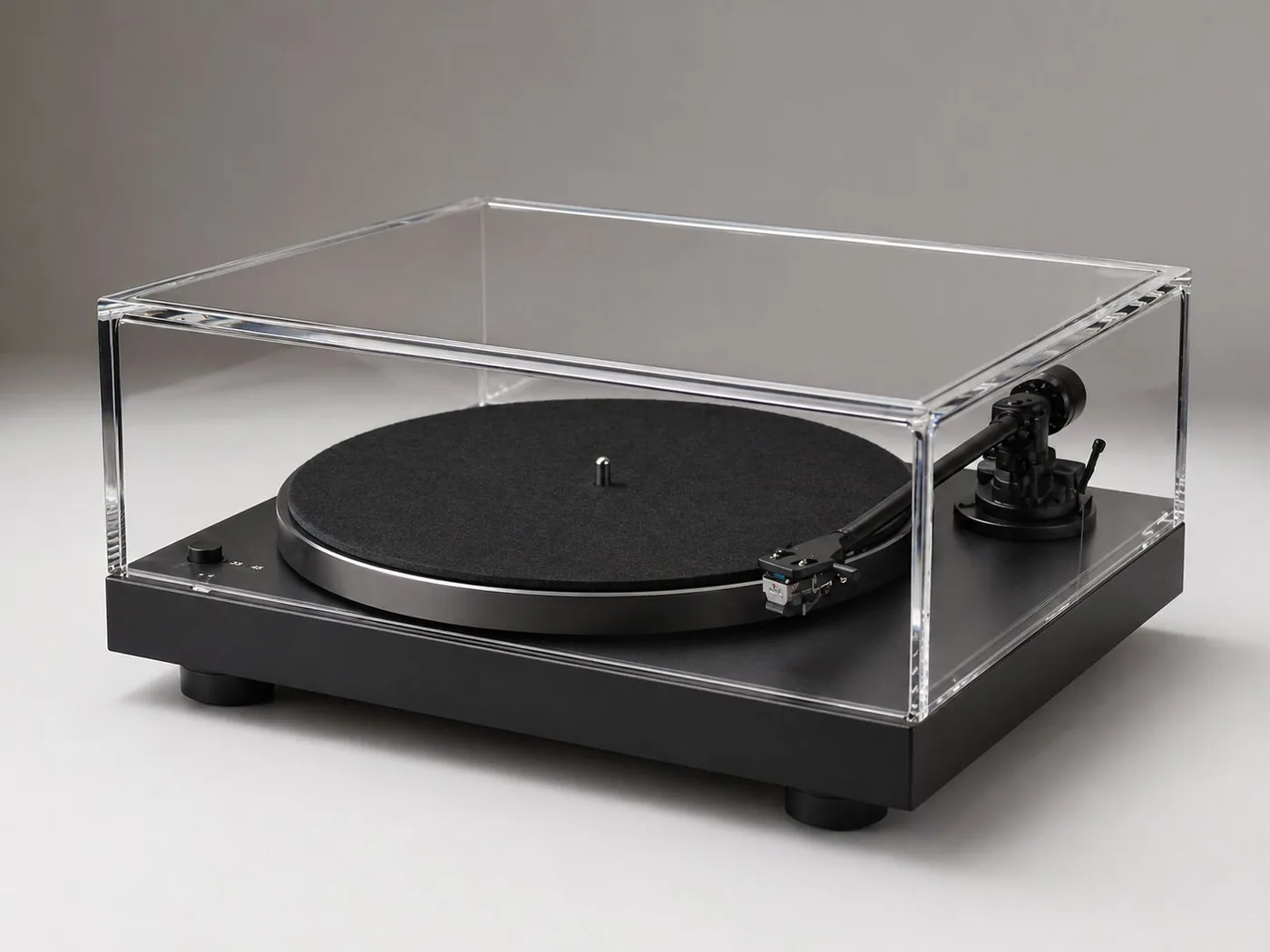 Plattenspielerhaube aus PLEXIGLAS® – maßgefertigte transparente Schutzhaube für HiFi-Plattenspieler